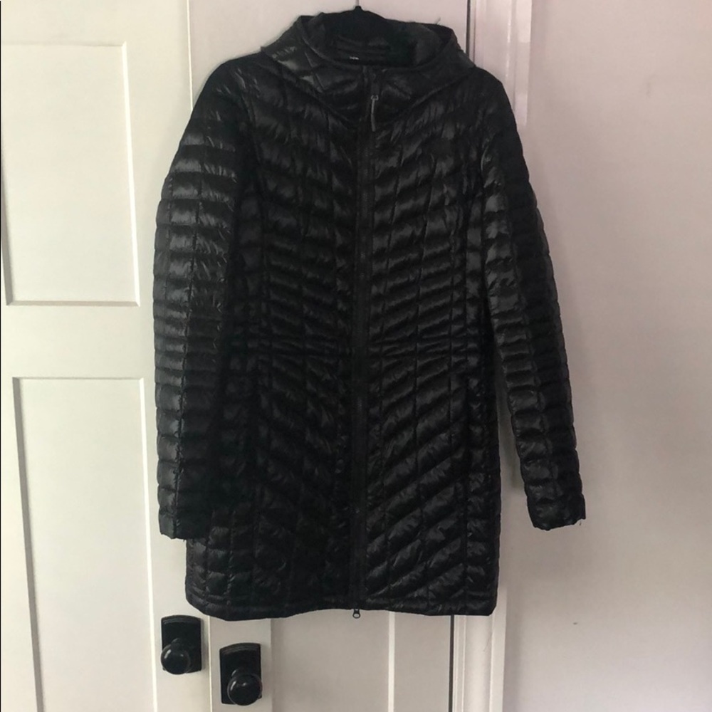 North face Thermoball Parka Women’s Size  Medium